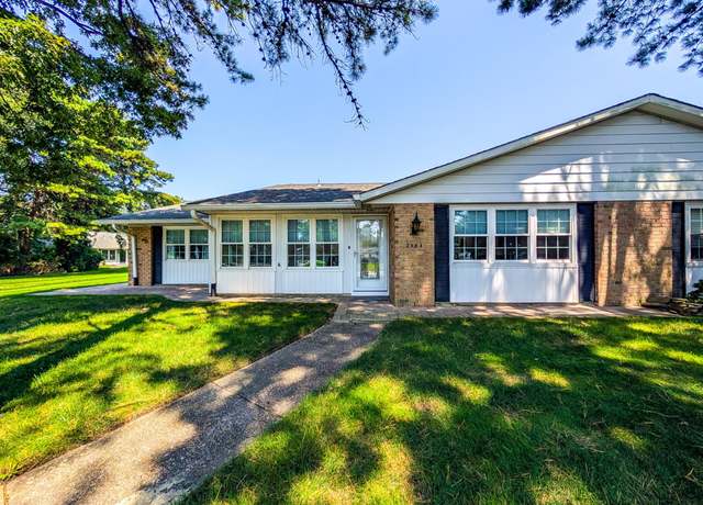 Property at 298A Cardiff Ct Unit A, Ridge, NY 11961, 2 beds, 2 baths