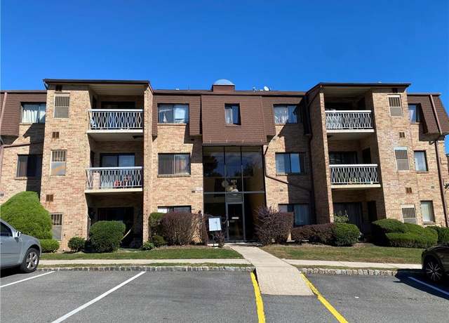 Property at 410 Kennedy Dr, Spring Valley, NY 10977, 1 bed, 1 bath