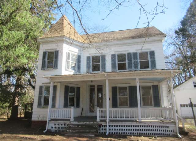 Property at 3 Linden Ave, Red Hook, NY 12571, 4 beds, 1.5 baths