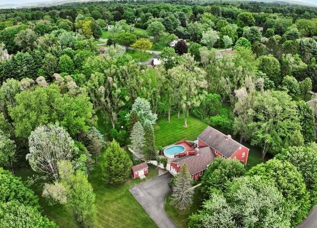 Property at 74 Vincent Ln, Stone Ridge, NY 12484, 4 beds, 2.5 baths