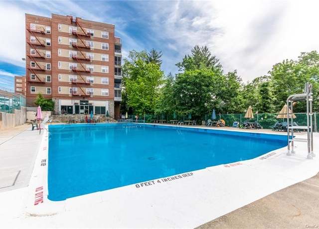 Property at 7 Balint Dr #418, Yonkers, NY 10710, 1 bed, 1 bath