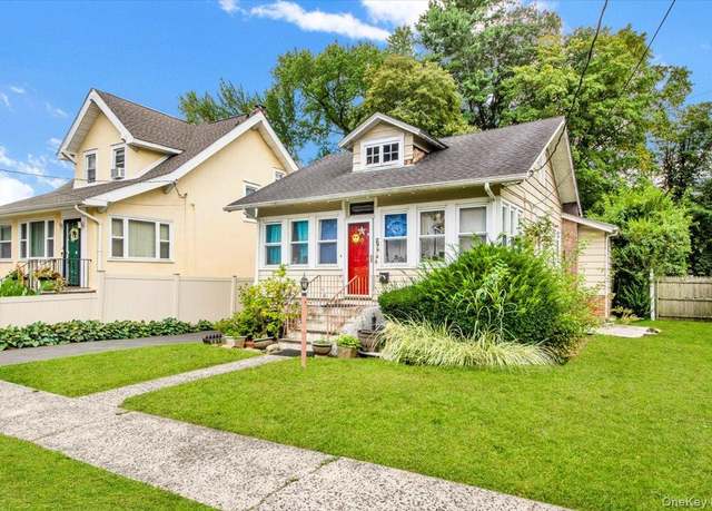 Property at 2 Valois Pl, Mount Vernon, NY 10552, 2 beds, 1 bath