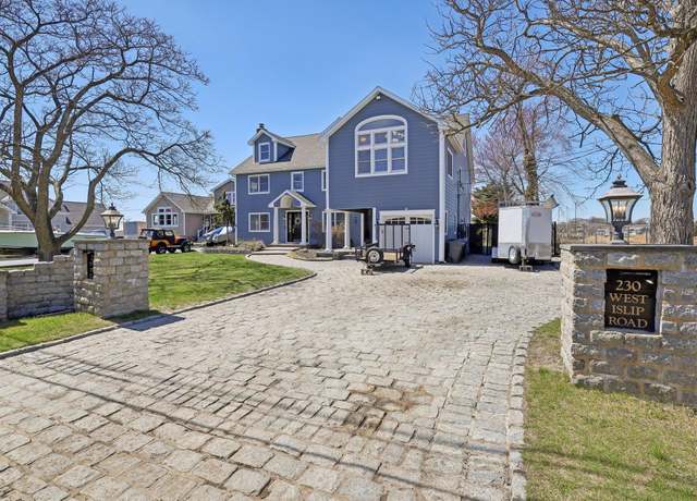 Property at 230 W Islip Rd, West Islip, NY 11795, 7 beds, 3.5 baths