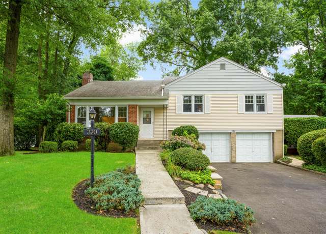 Property at 320 Stuart Dr, New Rochelle, NY 10804, 3 beds, 2 baths