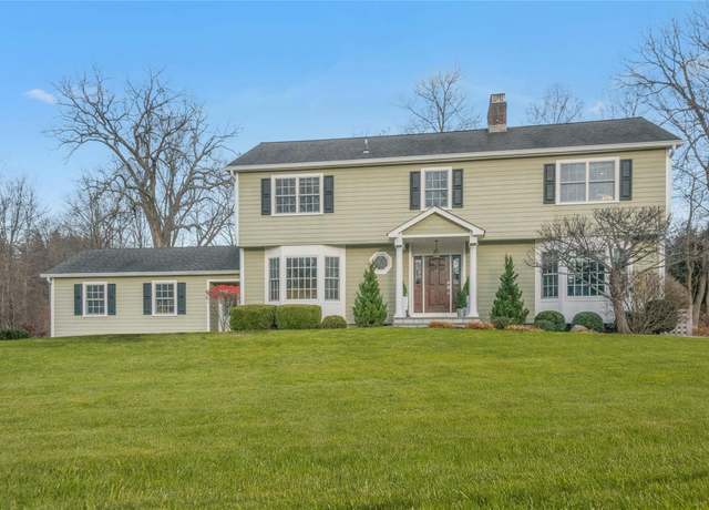Property at 7 Taylor Rd, Mount Kisco, NY 10549, 4 beds, 3.5 baths