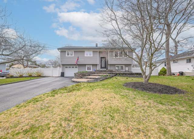 Property at 30 Lake Promenade, Lake Ronkonkoma, NY 11779, 3 beds, 2 baths