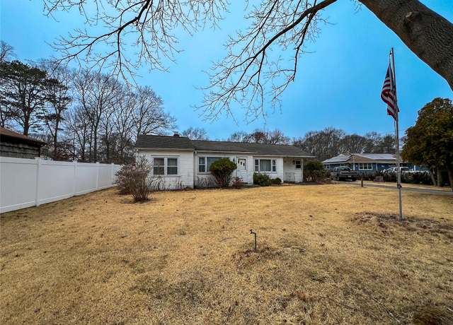 Property at 56 Stackyard Dr, Mastic Beach, NY 11951, 2 beds, 1 bath