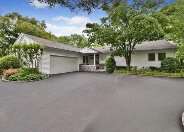 Property at 45 Poplar Dr, East Hills, NY 11576, 5 beds, 3.5 baths