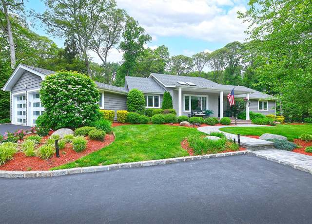 Property at 47 Wilmington Dr, Melville, NY 11747, 4 beds, 3.5 baths