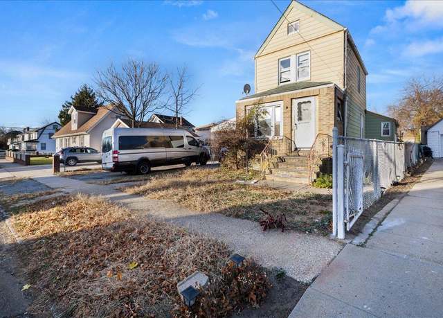 Property at 139-16 219th, Jamaica, NY 11412, 3 beds, 2.5 baths