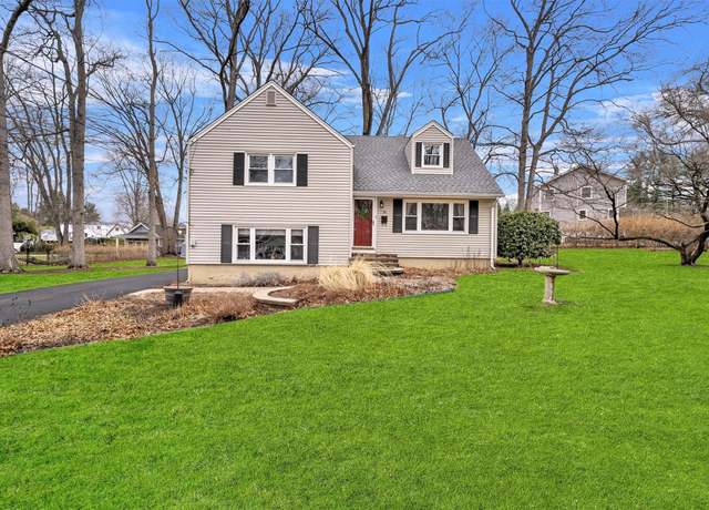 Property at 50 Riverside Ter, Blauvelt, NY 10913, 4 beds, 2 baths
