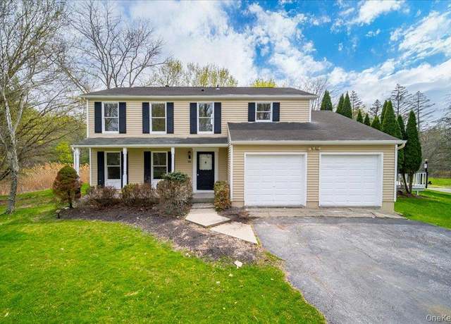 Property at 189 Dubois St, Pine Bush, NY 12566, 4 beds, 2.5 baths