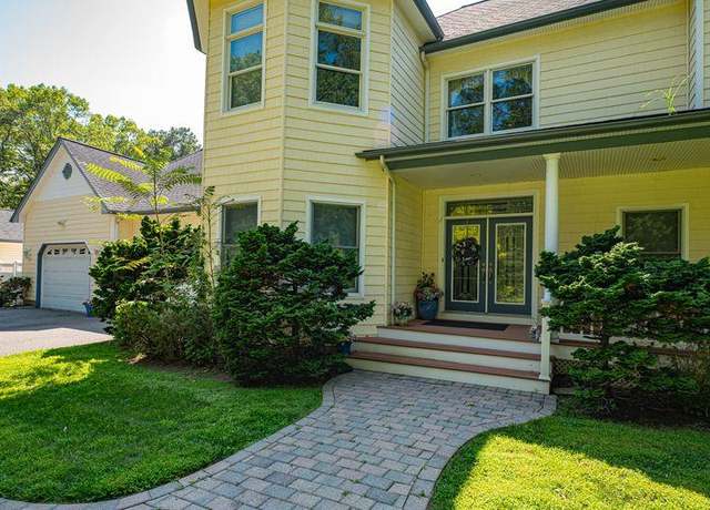 Property at 228 Pine Rd, Coram, NY 11727, 4 beds, 4 baths