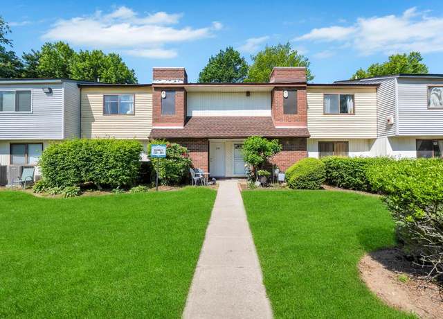 Property at 237 Pointe Circle North #237, Coram, NY 11772, 2 beds, 1 bath