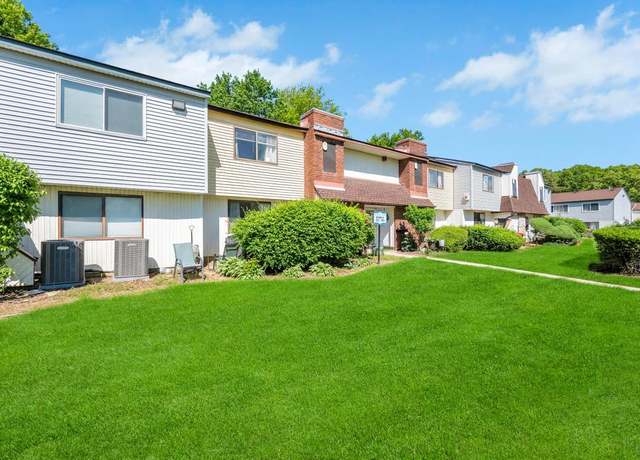 Property at 237 Pointe Circle North #237, Coram, NY 11772, 2 beds, 1 bath