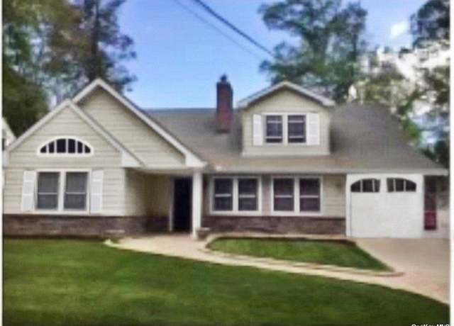Property at 70 Nancy Blvd, Merrick, NY 11566, 5 beds, 3.5 baths