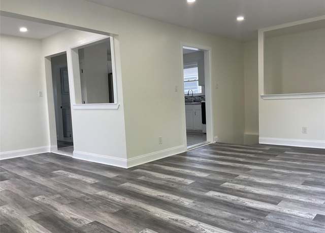 Property at 245-39 147th Dr, Rosedale, NY 11422, 6 beds, 5 baths