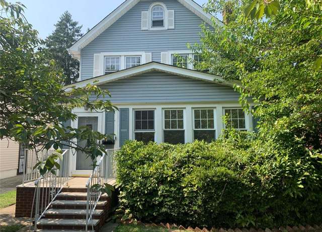 Property at 111-08 201st St, Saint Albans, NY 11412, 5 beds, 2 baths