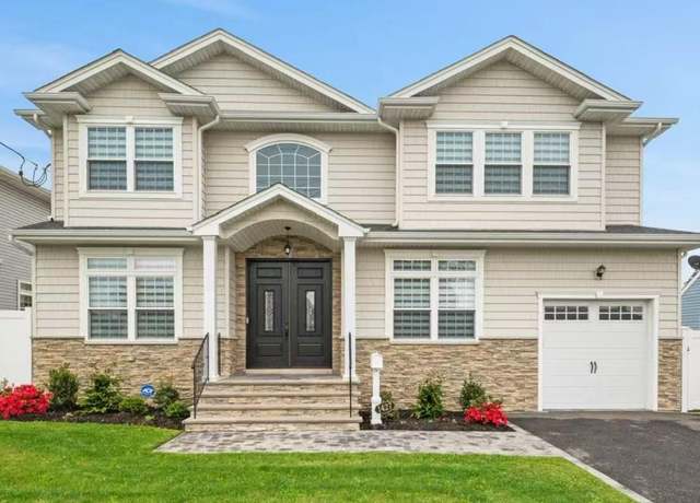 Property at 1427 Bellmore Rd, North Bellmore, NY 11710, 5 beds, 3 baths