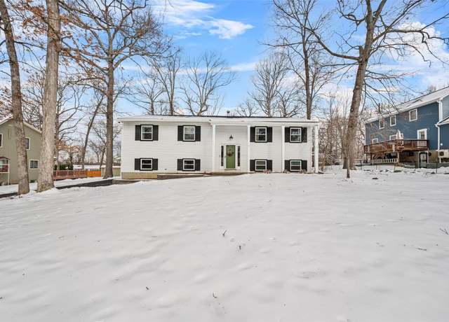 Property at 4 Vascello Rd, New Windsor, NY 12553, 3 beds, 2.5 baths