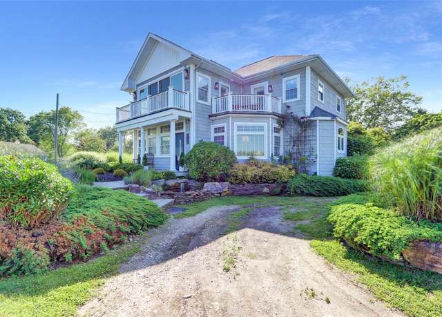 Property at 458 Riviera Dr, Mastic Beach, NY 11951, 3 beds, 2.5 baths