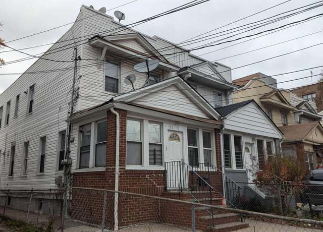 Property at 170-11 88 Ave, Jamaica, NY 11432, 4 beds, 2 baths