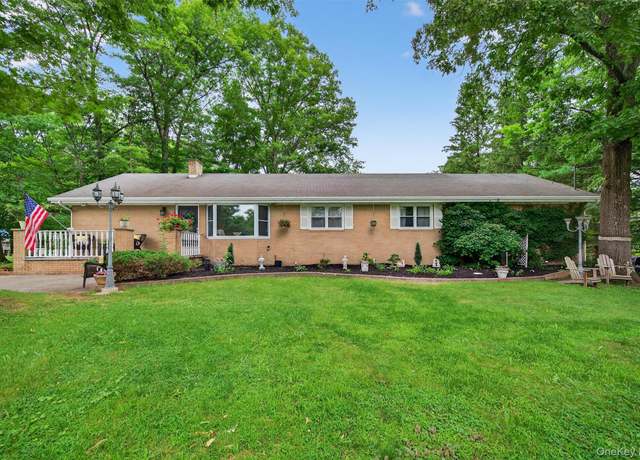 Property at 29 Keasel Rd, Middletown, NY 10940, 3 beds, 2.5 baths