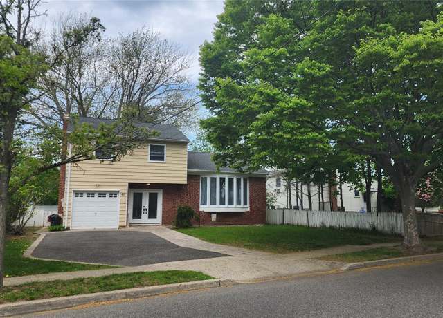 Property at 60 Ketcham Ave, Amityville, NY 11701, 3 beds, 1.5 baths
