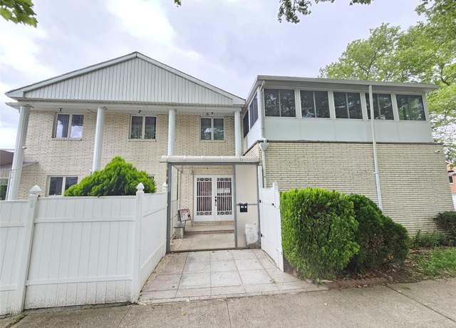 Property at 154-70 11 Ave, Whitestone, NY 11357, 4 beds, 4.5 baths