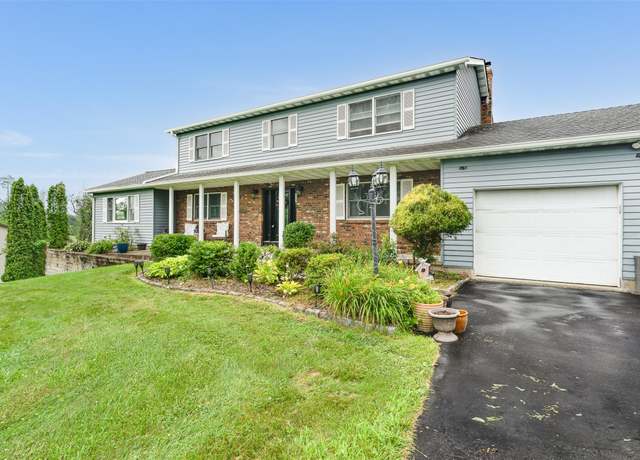 Property at 108 Beyer Dr, Poughquag, NY 12570, 4 beds, 3 baths