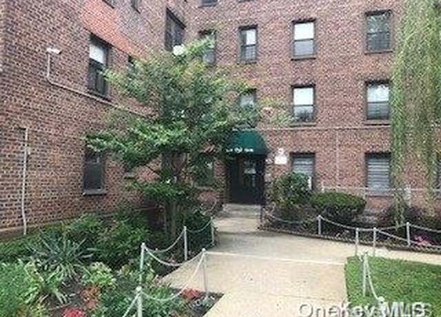 Property at 52-60 65 Pl Unit 5E, Maspeth, NY 11378, 2 beds, 1 bath