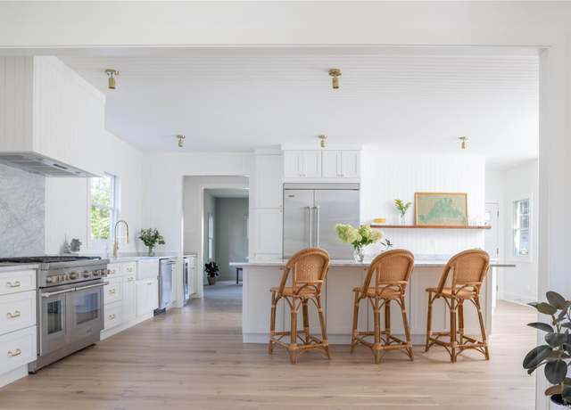 Property at 424 2nd St, Greenport, NY 11944, 4 beds, 4.5 baths