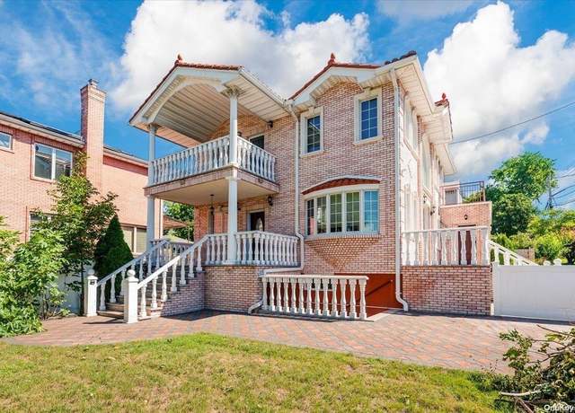 Property at 248-09 Rushmore Ave, Little Neck, NY 11362, 4 beds, 3.5 baths