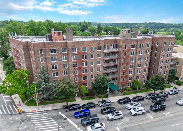 Property at 241-20 Northern Blvd Unit 6J, Little Neck, NY 11362, 1 bed, 1 bath