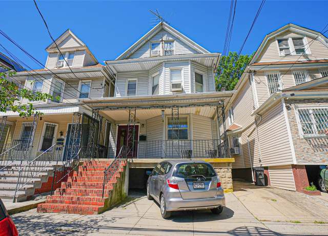 Property at 5214 92nd St, Elmhurst, NY 11373, 6 beds, 2 baths