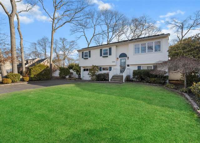 Property at 227 Seville Blvd, Sayville, NY 11782, 4 beds, 2 baths