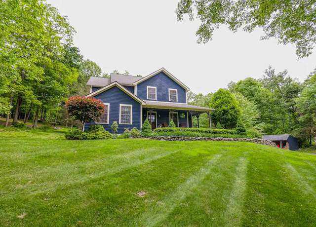 Property at 470 Winding Hill Rd, Montgomery, NY 12549, 3 beds, 2.5 baths