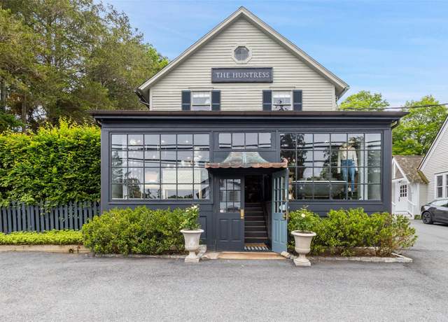 Property at 259 Westchester Ave, Pound Ridge, NY 10576, 3 beds, 2.5 baths