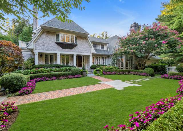 Property at 4 Pond Ln, Sands Point, NY 11050, 5 beds, 6.5 baths
