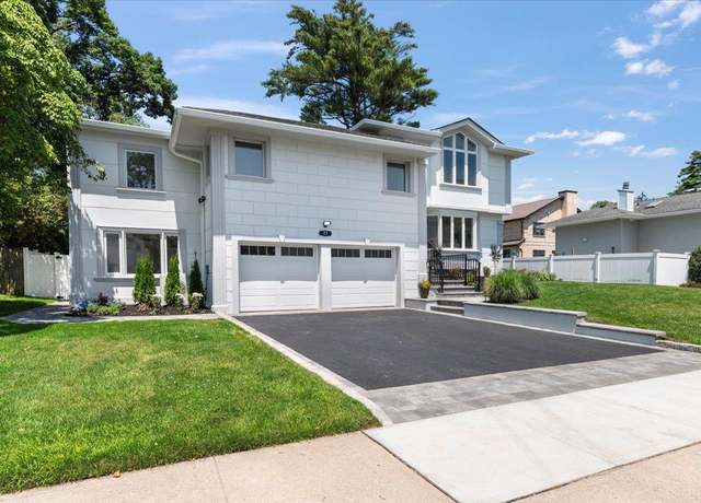 Property at 77 Bounty Ln, Jericho, NY 11753, 5 beds, 5.5 baths
