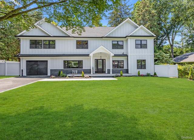 Property at 15 Severin Pl, Huntington, NY 11743, 5 beds, 5 baths