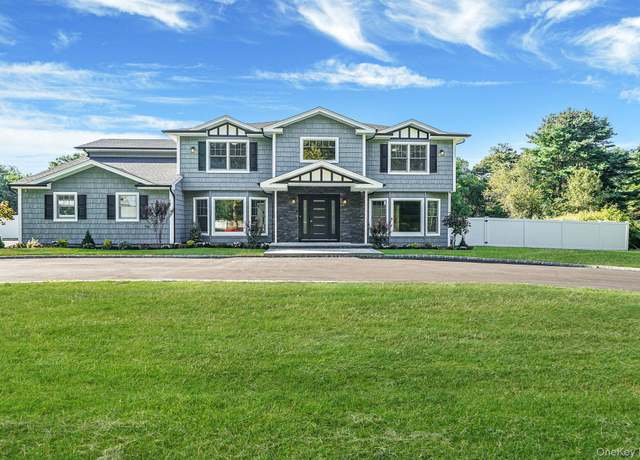 Property at 14 Quintree Ln, Melville, NY 11747, 5 beds, 4.5 baths
