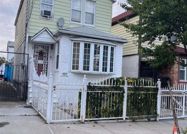 Property at 2217 Homer Ave, Bronx, NY 10473, 3 beds, 1.5 baths
