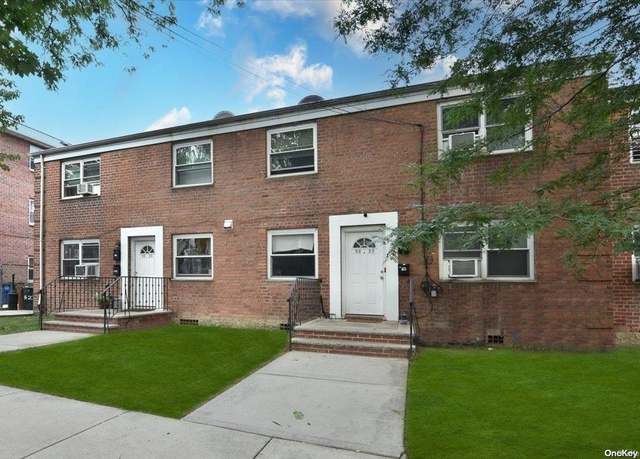 Property at 36-23/25 W 194th St, Flushing, NY 11358