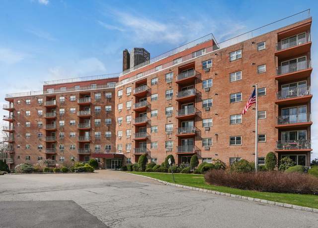 Property at 1 Lakeview Dr Unit 1-R, Peekskill, NY 10566, 2 beds, 2 baths