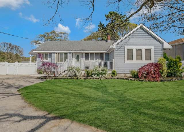 Property at 203 N Coleman Rd, Centereach, NY 11720, 3 beds, 2 baths