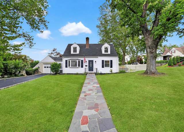 Property at 15 Benedict Ave, Eastchester, NY 10709, 3 beds, 3 baths