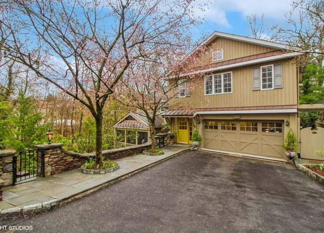 Property at 425 Soundview Ave, Mamaroneck, NY 10543, 4 beds, 3.5 baths