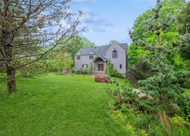 Property at 56 Hillside Ter, Mahopac, NY 10541, 4 beds, 3.5 baths