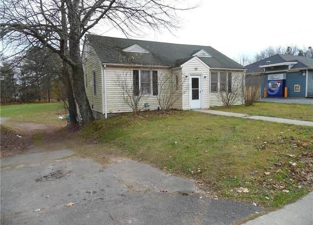 Property at 13 Forestburgh Rd, Monticello, NY 12701, 3 beds, 2 baths